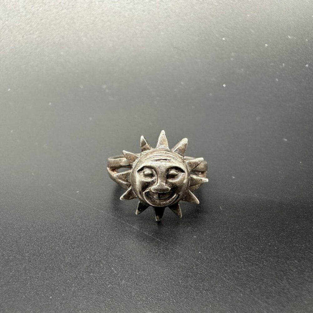 Vintage Sterling Silver 925 Ring Happy Sun Face Kitschy Jewelry Size 7.25